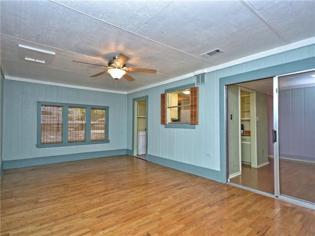 1908 Lightsey RD A, Austin, TX 78704