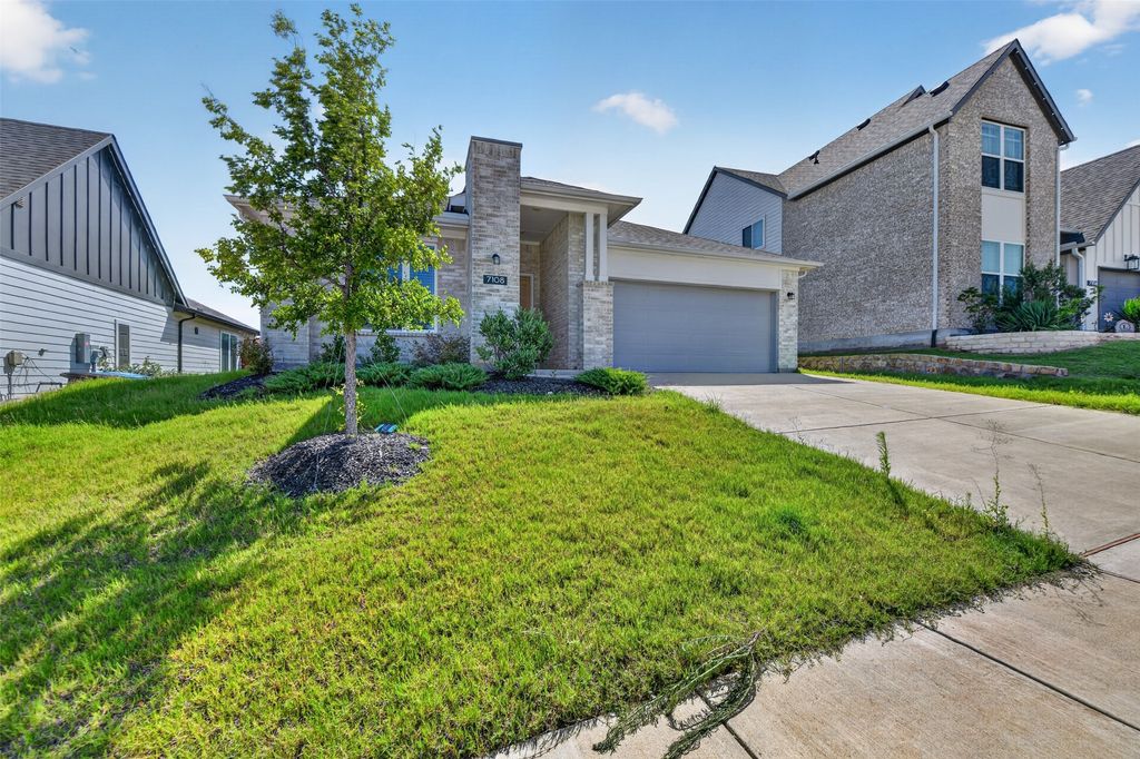 7108 Talon Bluff Drive, Fort Worth, TX 76179 — photo 2
