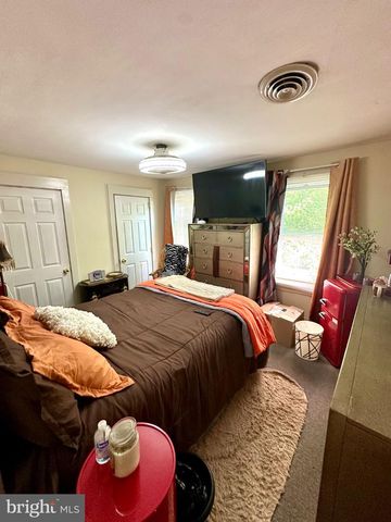302 N BRADFORD ST, Dover, DE 19904