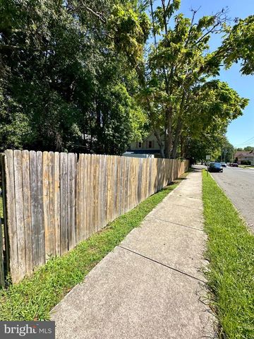 302 N BRADFORD ST, Dover, DE 19904