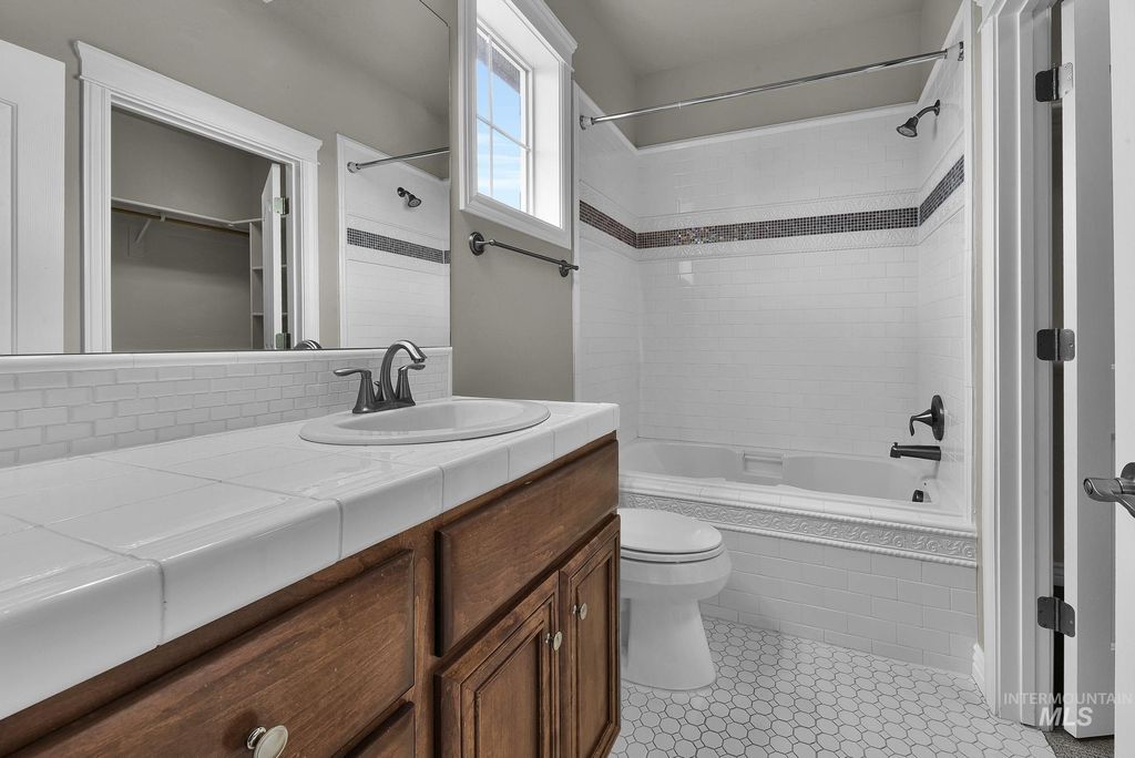1583 W Covenant Hill Ct, Eagle, ID 83616 photo 33