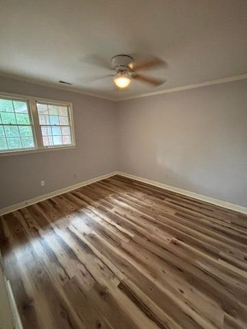 325 N Salem Avenue, Sumter, SC 29150