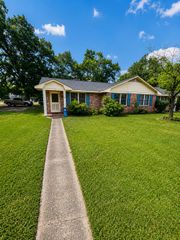 325 N Salem Avenue, Sumter, SC 29150