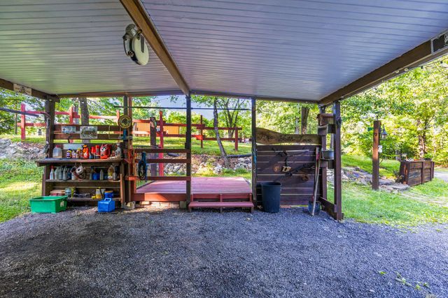 81 Shrader Lane, Ringgold, GA 30736