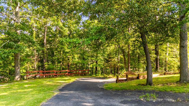 81 Shrader Lane, Ringgold, GA 30736