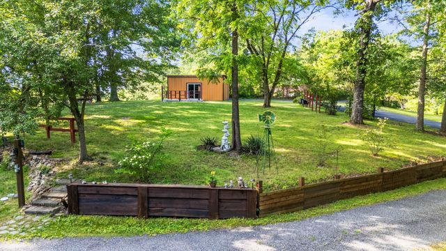 81 Shrader Lane, Ringgold, GA 30736
