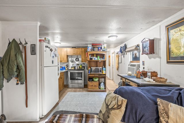 81 Shrader Lane, Ringgold, GA 30736