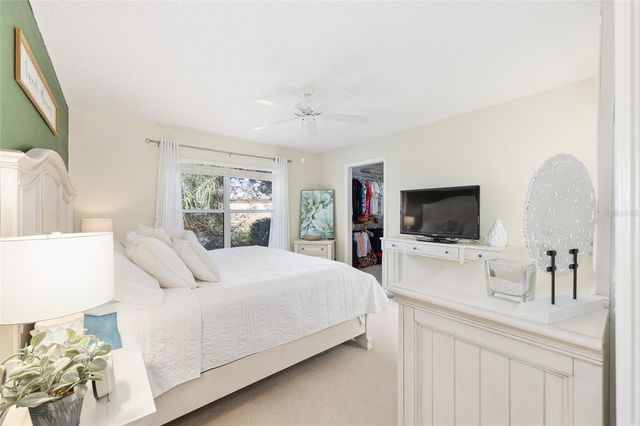 1504 AVILA PLACE, Lady Lake, FL 32159