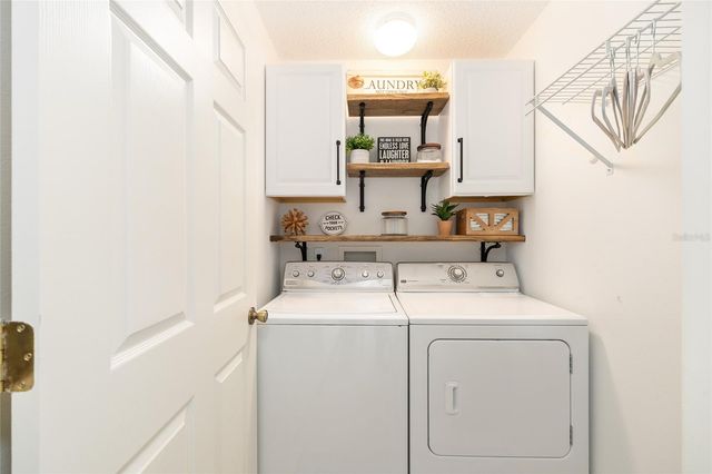 1504 AVILA PLACE, Lady Lake, FL 32159