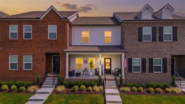 1411 Knox Ln, Lebanon, TN 37087