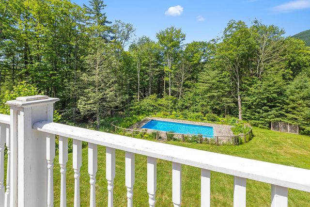 11 Grogkill Road, Willow, NY 12495