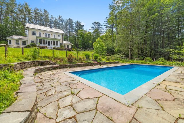 11 Grogkill Road, Willow, NY 12495