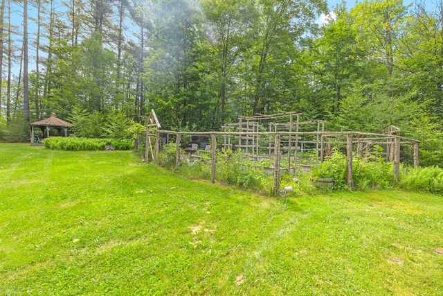 11 Grogkill Road, Willow, NY 12495