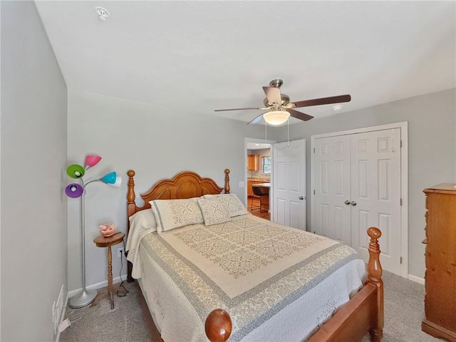 105 White Fox Ct, North Sewickley Twp, PA 16117