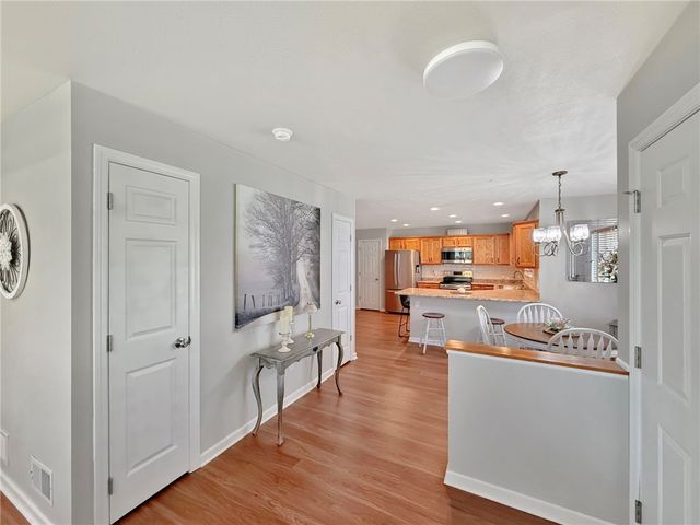 105 White Fox Ct, North Sewickley Twp, PA 16117