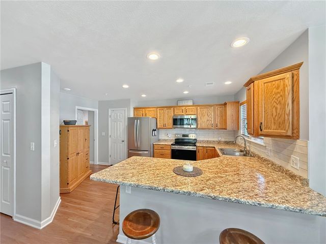105 White Fox Ct, North Sewickley Twp, PA 16117