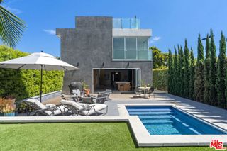 821 Flower Avenue, Venice, CA 90291