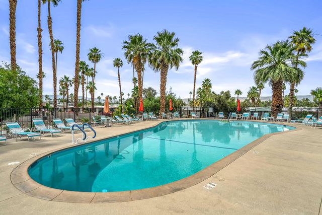 117 Aliso Drive, Palm Springs, CA 92264