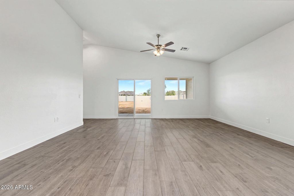 9745 W APPALOOSA Trail, Casa Grande, AZ 85194 — photo 5