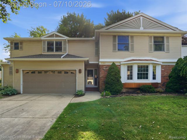 1744 WALNUT RIDGE Circle, Canton Charter Township, MI 48187