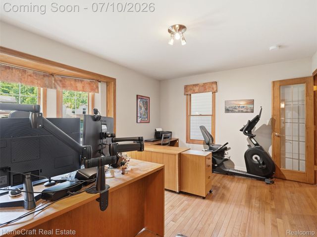 1744 WALNUT RIDGE Circle, Canton Charter Township, MI 48187