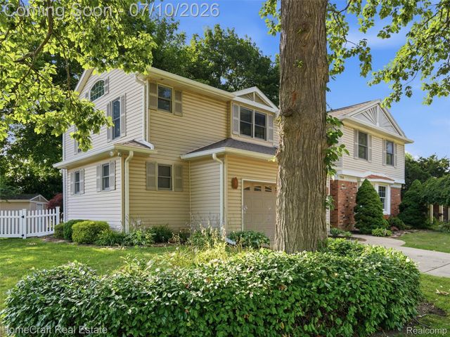 1744 WALNUT RIDGE Circle, Canton Charter Township, MI 48187