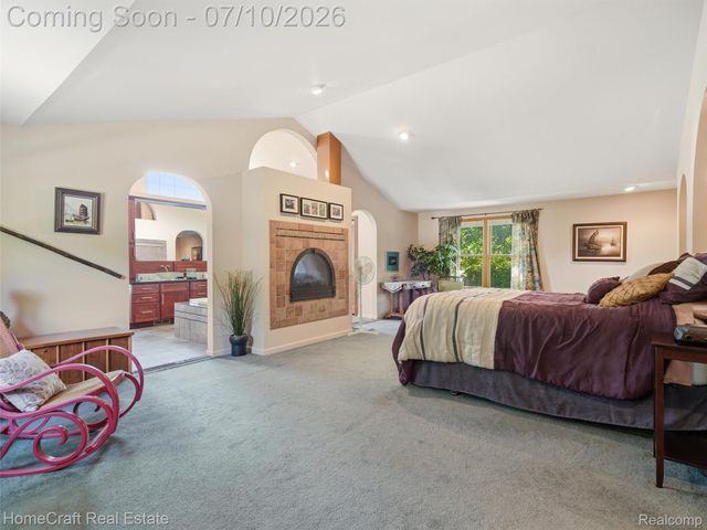 1744 WALNUT RIDGE Circle, Canton Charter Township, MI 48187