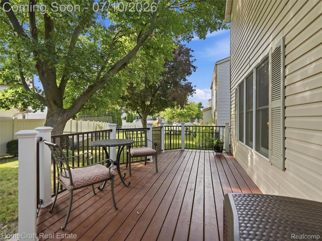1744 WALNUT RIDGE Circle, Canton Charter Township, MI 48187