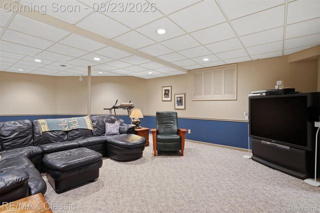 5109 Harvey Lake Road, Highland Charter Township, MI 48356