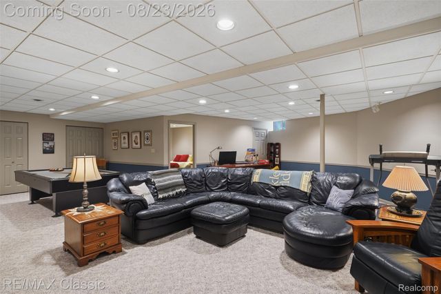 5109 Harvey Lake Road, Highland Charter Township, MI 48356