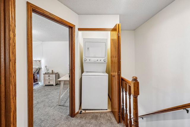 8420 S Pond Trail, Champlin, MN 55316