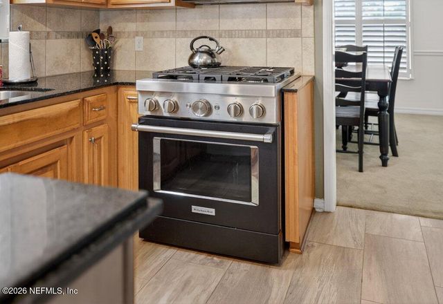 808 MAPLEWOOD Lane, Orange Park, FL 32065