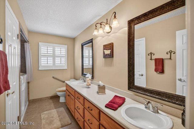 808 MAPLEWOOD Lane, Orange Park, FL 32065