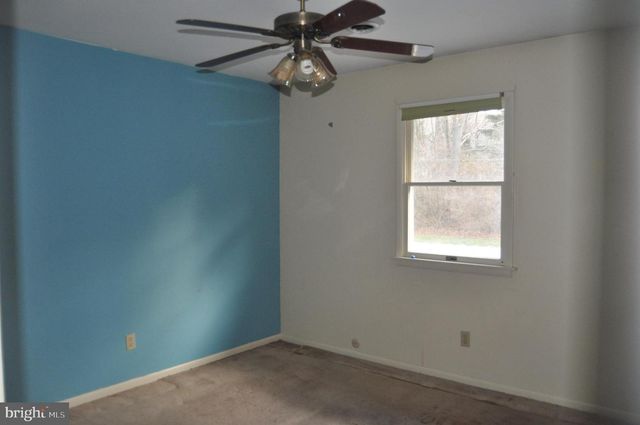 155 STENCE LN, Millersburg, PA 17061