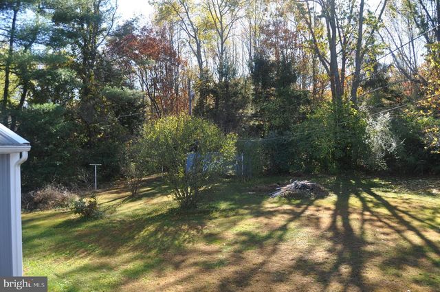 155 STENCE LN, Millersburg, PA 17061