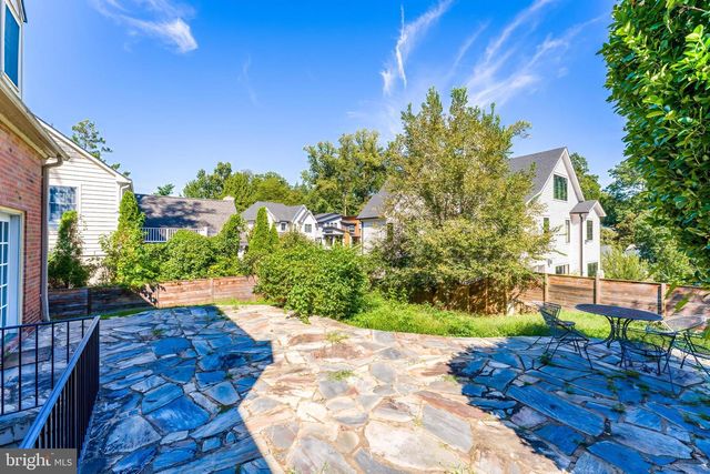2219 MILITARY RD, Arlington, VA 22207