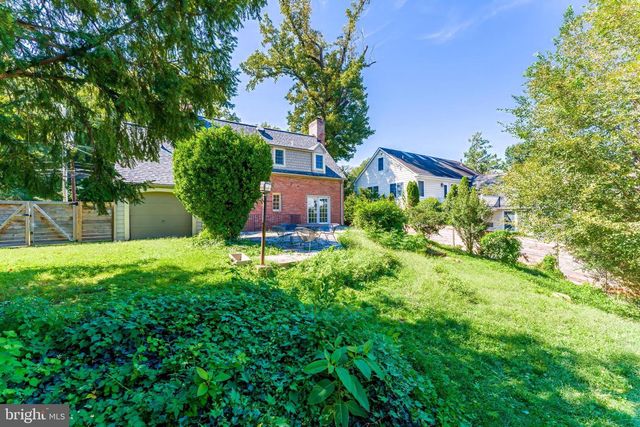 2219 MILITARY RD, Arlington, VA 22207