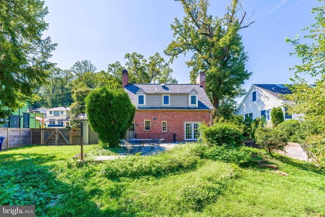 2219 MILITARY RD, Arlington, VA 22207