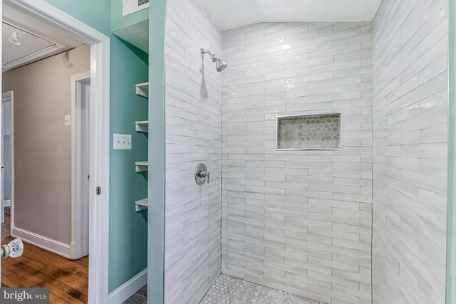 2219 MILITARY RD, Arlington, VA 22207
