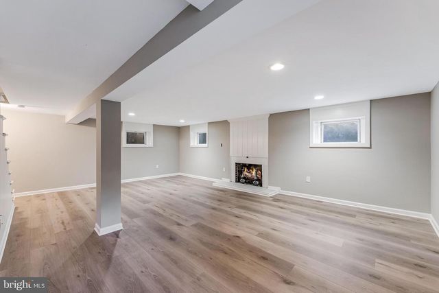 2219 MILITARY RD, Arlington, VA 22207