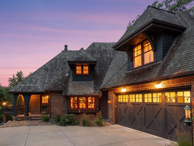 1610 Locust Hills Place, Wayzata, MN 55391