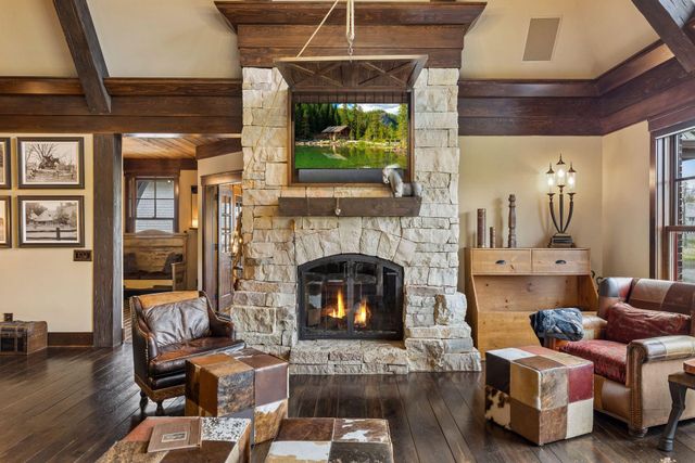 1610 Locust Hills Place, Wayzata, MN 55391