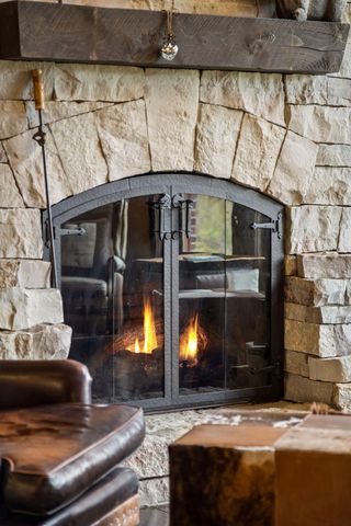1610 Locust Hills Place, Wayzata, MN 55391