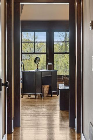 1610 Locust Hills Place, Wayzata, MN 55391