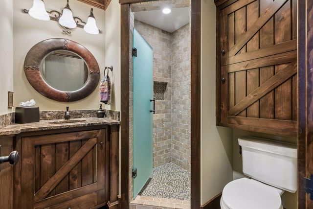 1610 Locust Hills Place, Wayzata, MN 55391