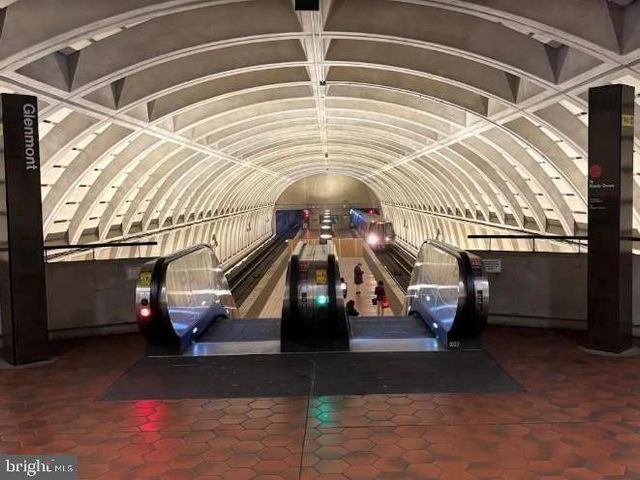 12312 VALLEYWOOD DR, Silver Spring, MD 20902