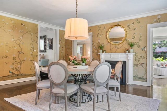 62 Woodley Road, Winnetka, IL 60093