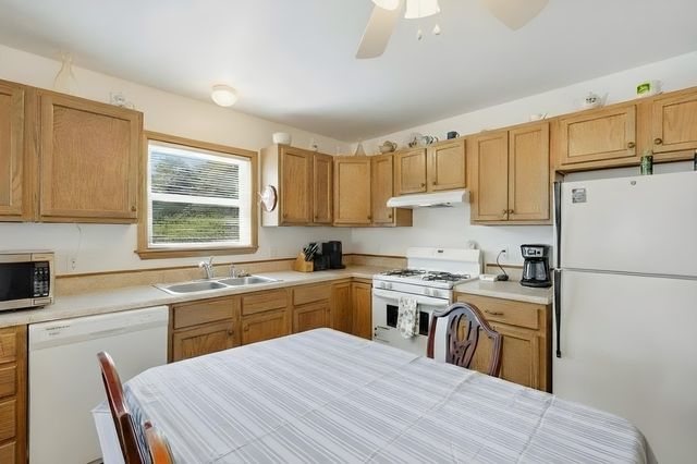 19 Nellie Lane, Lampe, MO 65681