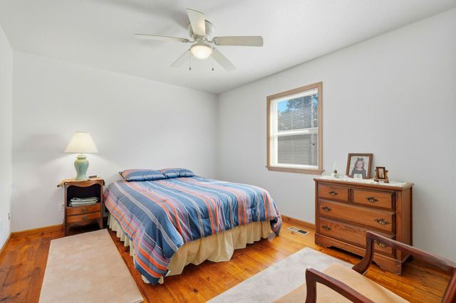 19 Nellie Lane, Lampe, MO 65681