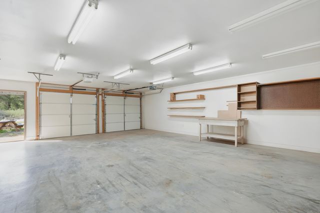 19 Nellie Lane, Lampe, MO 65681